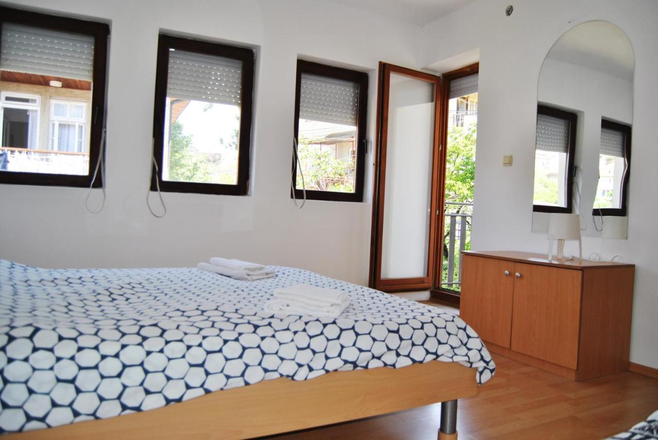 Lake View Apartment Ohrid Exterior photo