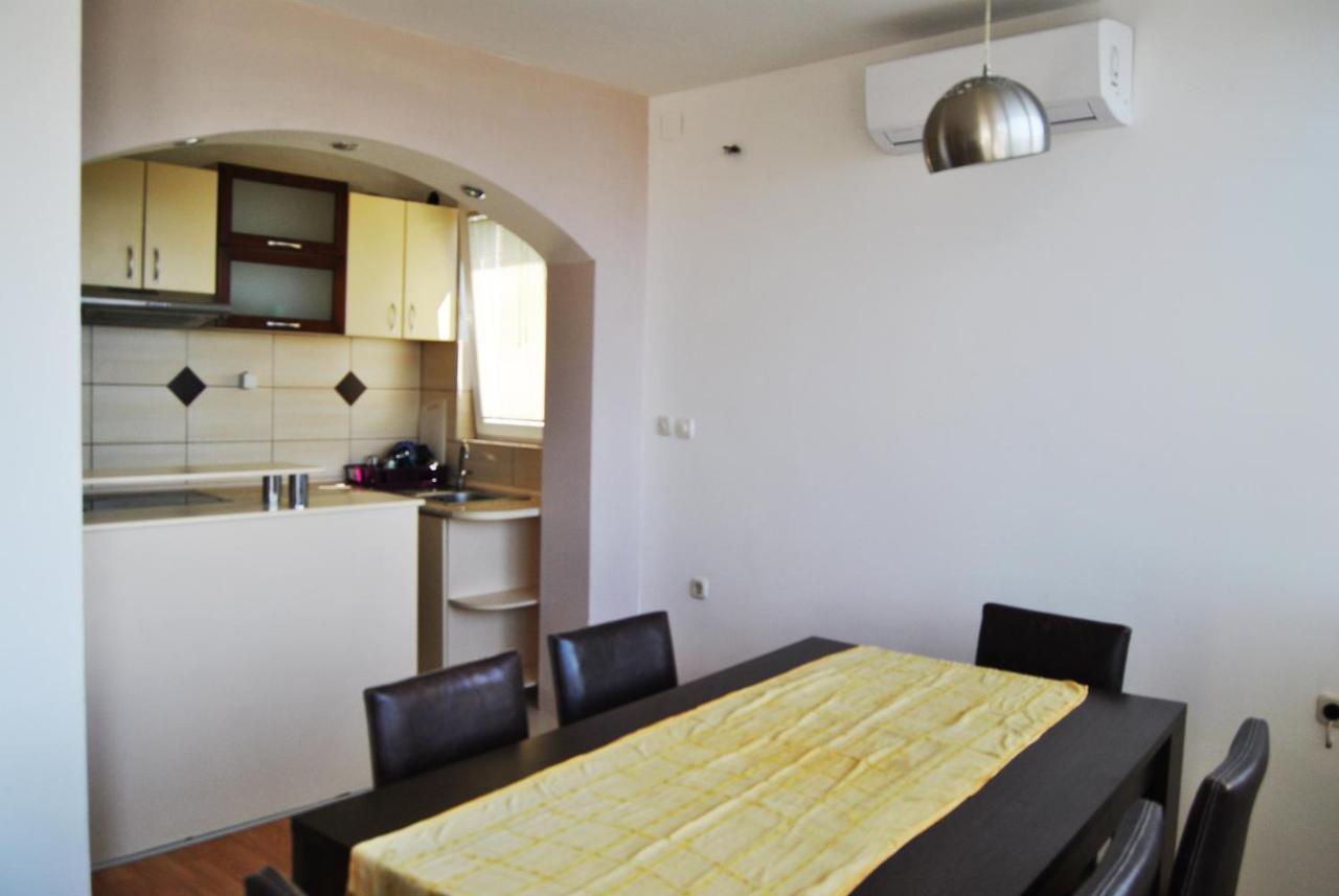 Lake View Apartment Ohrid Exterior photo