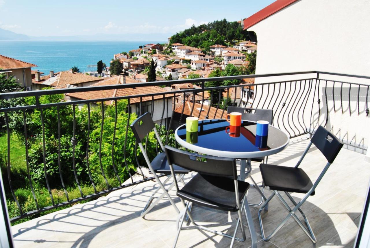 Lake View Apartment Ohrid Exterior photo